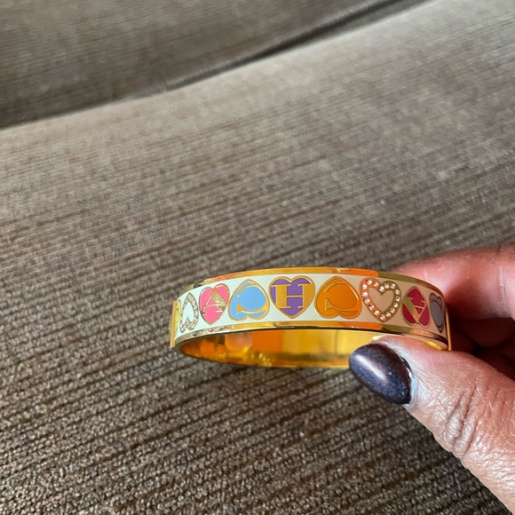 EUC Coach Heart Bracelet - Picture 9 of 13